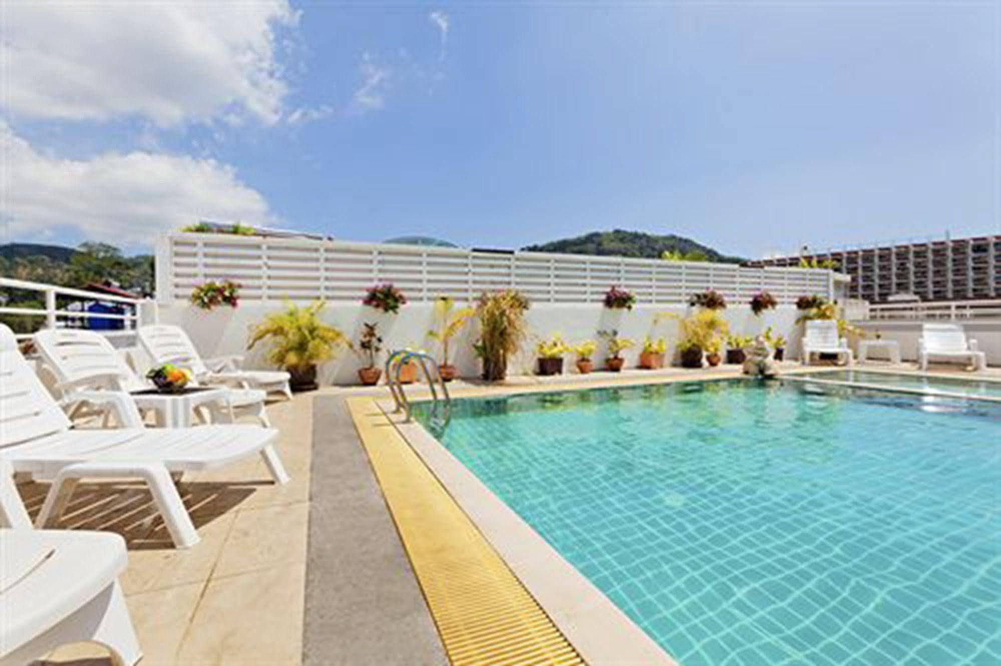 Garden Phuket Hotel Patong Exterior photo